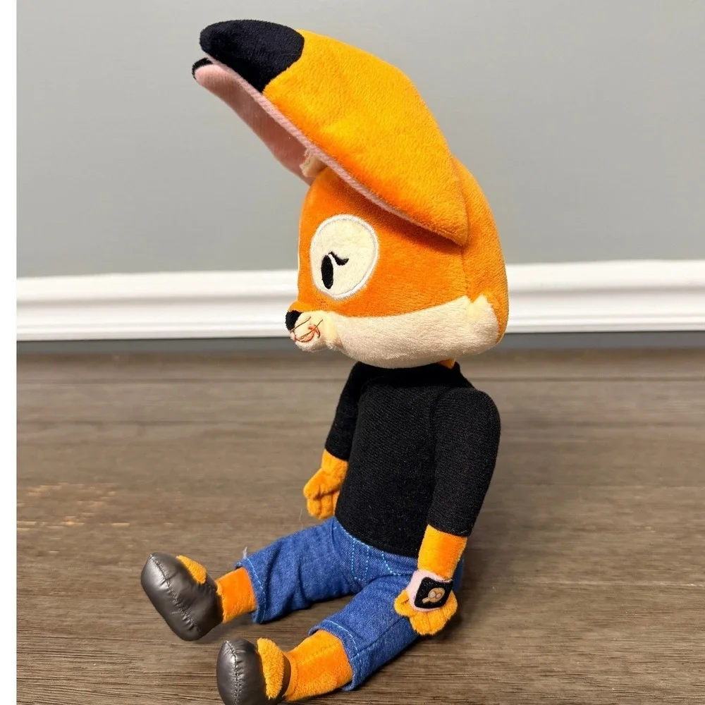 Salesforce Dreamforce 2023 Brandy The Fox Plush Stuffed Animal Toy Promotional
